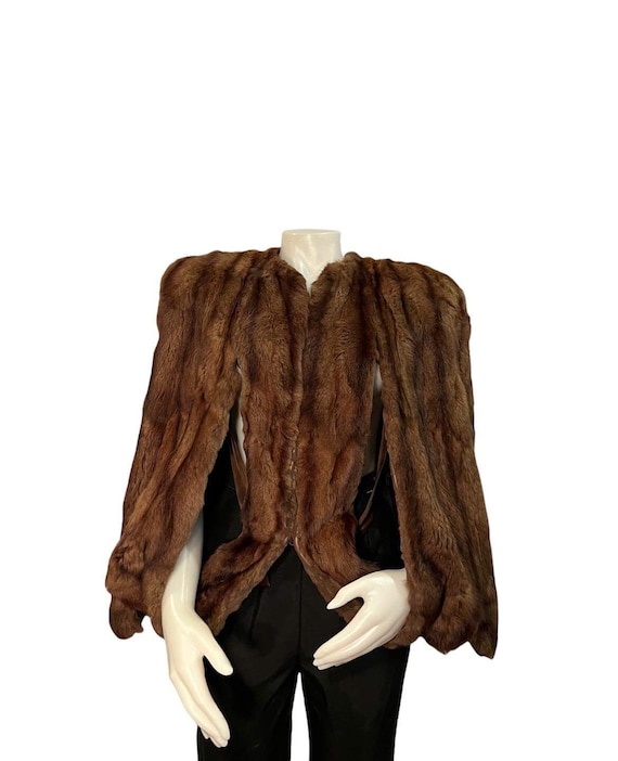Vintage fur cape 1940s fur brown cape with arm ho… - image 2