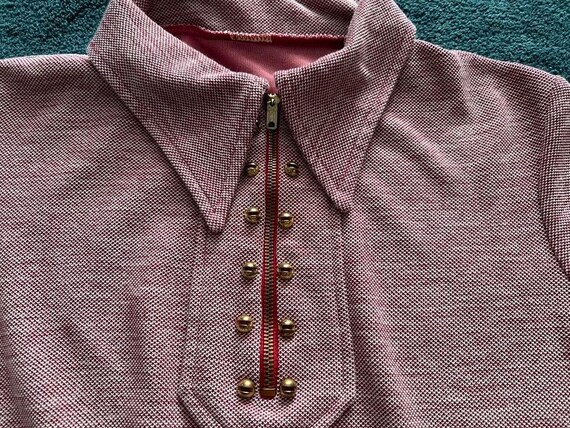 Vintage 1970s womens tunic top with belt red zipp… - image 6