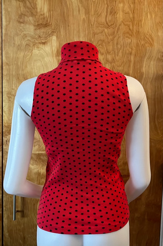 Vintage sleeveless turtleneck cold shoulder red w… - image 3