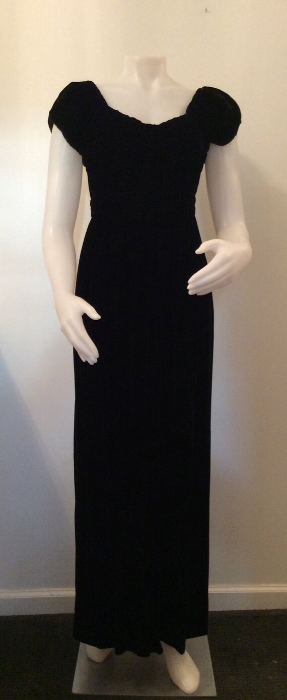 Black velvet gown vintage empire waist 1930’s styl