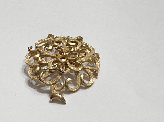 アクセサリー Vintage Trifari brooch Vintage Crown Trifari Brooch and Earring Set Faux Turquoise