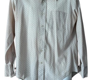 1970s Mens White Polyester/nylon Sheer Pointed Collar Knit Short