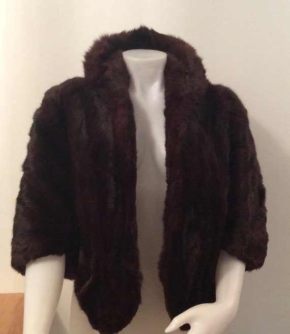 Vintage fur cape dark brown with pockets fur stol… - image 9
