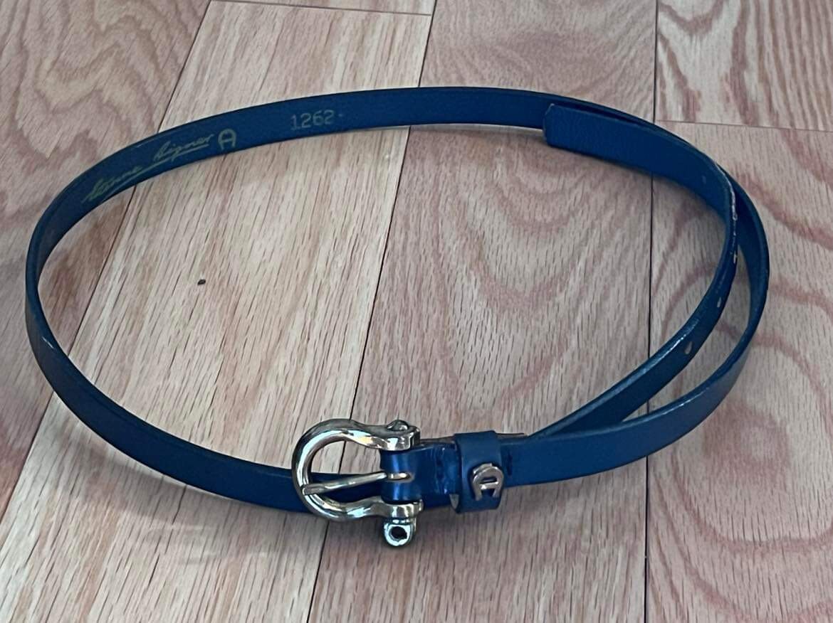 Vintage Etienne Aigner Skinny Belt Size 32 Made In Spain Etienne Aigner Skinny Vintage Light Brown Tan Thin Leather  main image 4