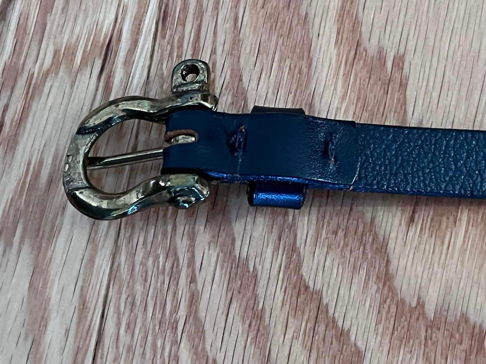 Vintage Etienne Aigner Belt Dark Blue Skinny Leather Belt  display picture 3