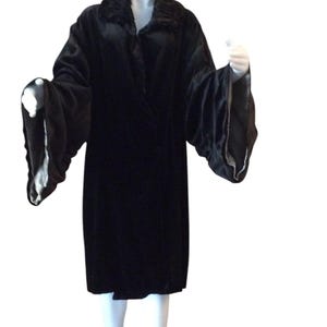 Vintage 1920s black silk velvet opera coat ruched collar fabulous wide sleeves 1920s theater costume glamorous evening coat