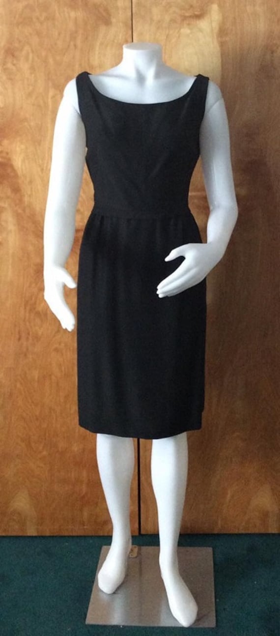 Vintage little black dress 1960’s size small slee… - image 1