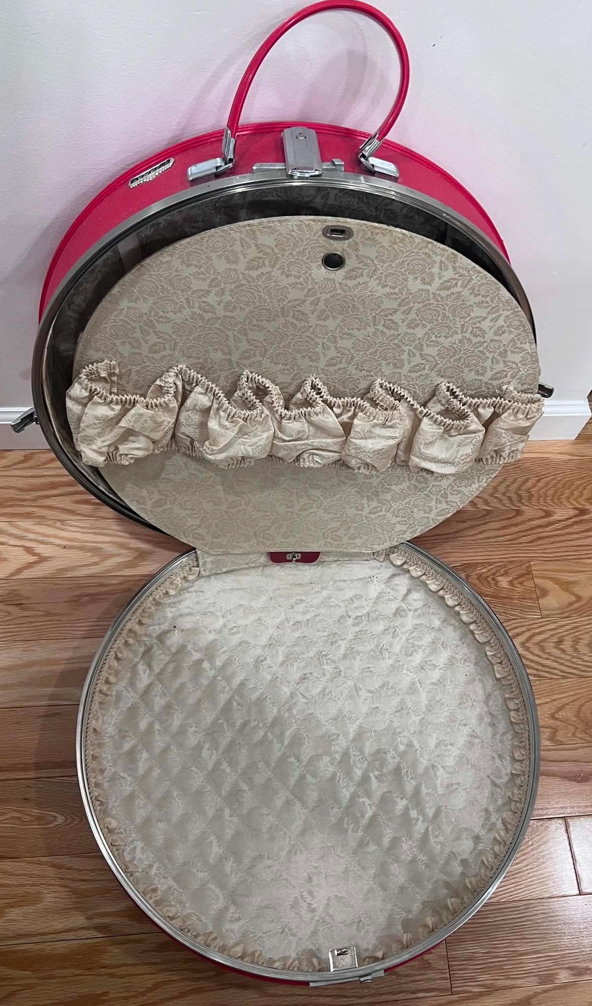 Vintage 1960s American Tourister Tiara Red Luggage Set of 4 - Etsy