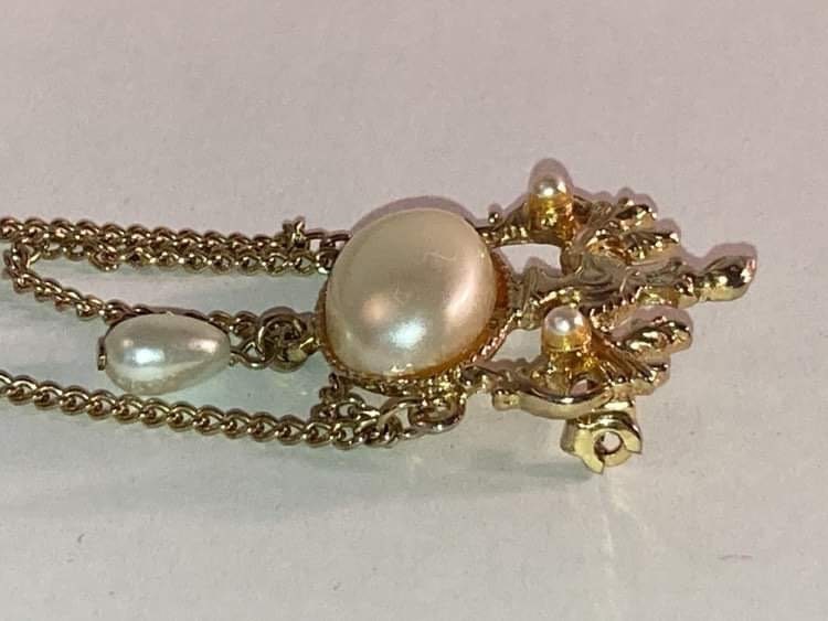 Vintage Brooch Festoon Heraldic Pearls Victorian Revival - Etsy