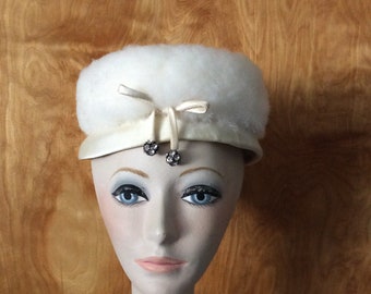 Vintage pill box hat 1960s white fur hat fancy rhinestone dangles faux fur hat