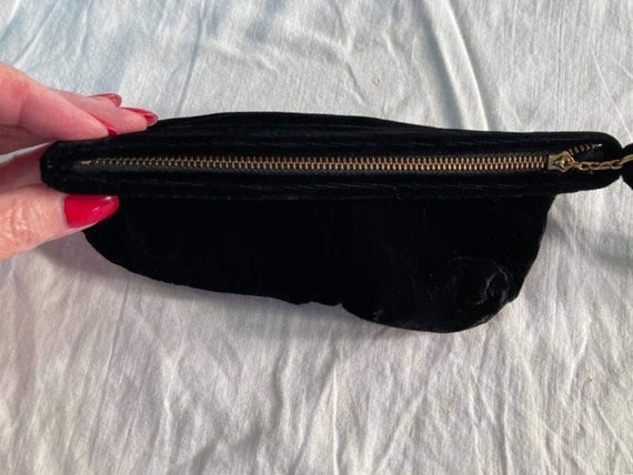 Vintage 1920s black silk velvet  handbag purse an… - image 3