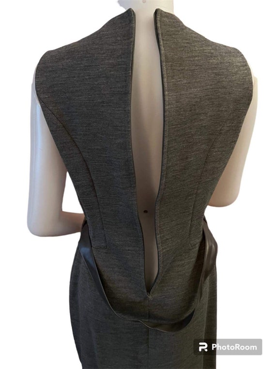1960s gray sleeveless dress with belt Plaza Squar… - image 6