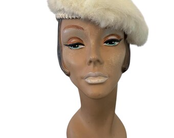 Rabbit Fur Beret Hat: Women display picture 3