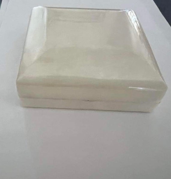 Vintage jewelry presentation box white marble lucite in original store box small white jewelry box vintage jewelry box View 6