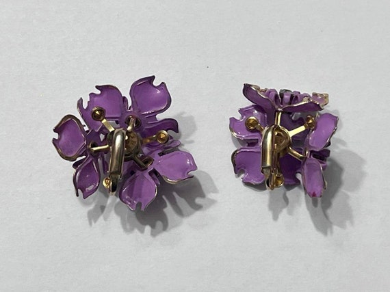 Vintage brooch and earrings set purple enamel on … - image 7