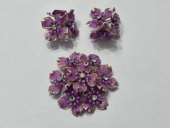 Vintage brooch and earrings set purple enamel on … - image 1
