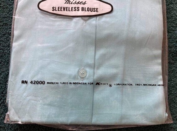 Vintage women’s sleeveless blouse button front bl… - image 2