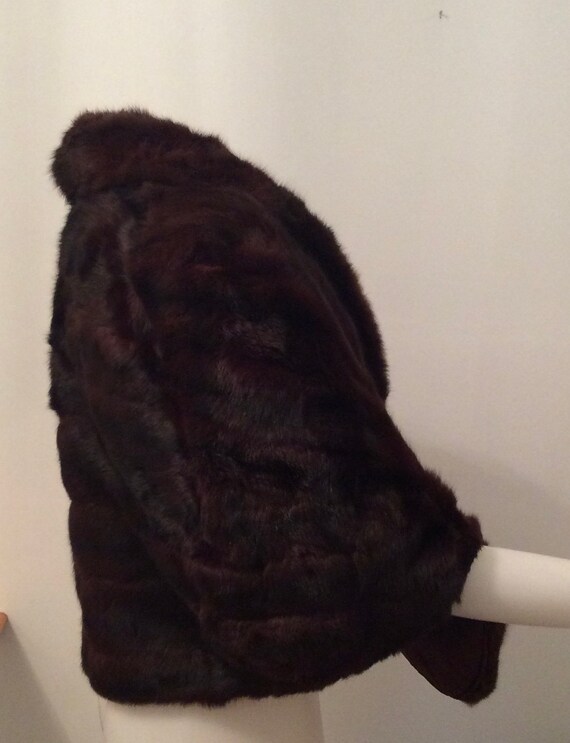 Vintage fur cape dark brown with pockets fur stol… - image 7