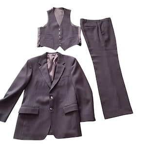 Vintage mens 3 piece suit by Sears The Comfort Suit dark blue pinstripe with vest jacket size 40R pants size 34W polyester