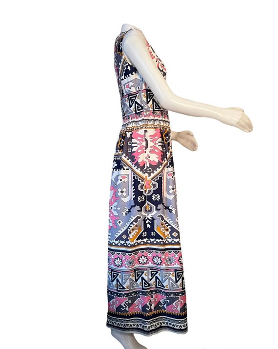 mod abstract border print maxi dress 1960s v neck… - image 2