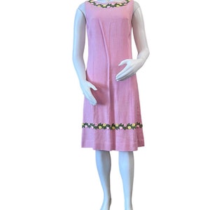 Vintage summer sheath dress Puritan Forever Young sleeveless pink linen with floral appliqués 1960s 1970s spring dress image 1