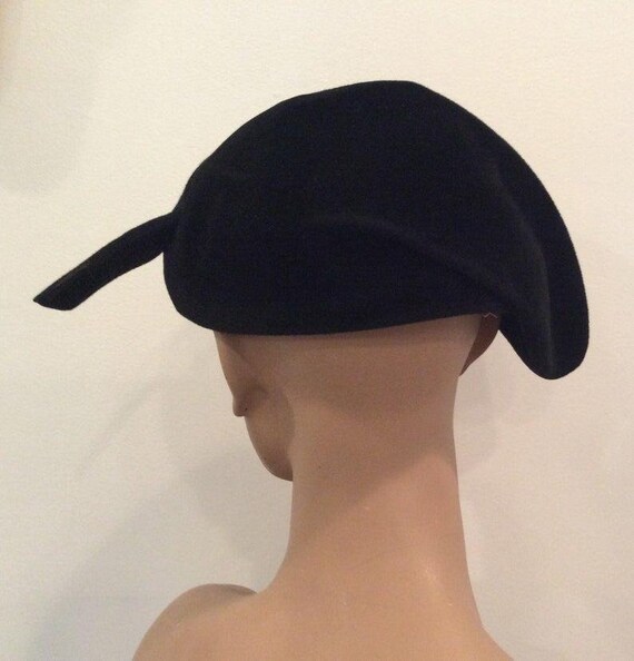 Vintage  black velvet hat with rhinestone trim 19… - image 3