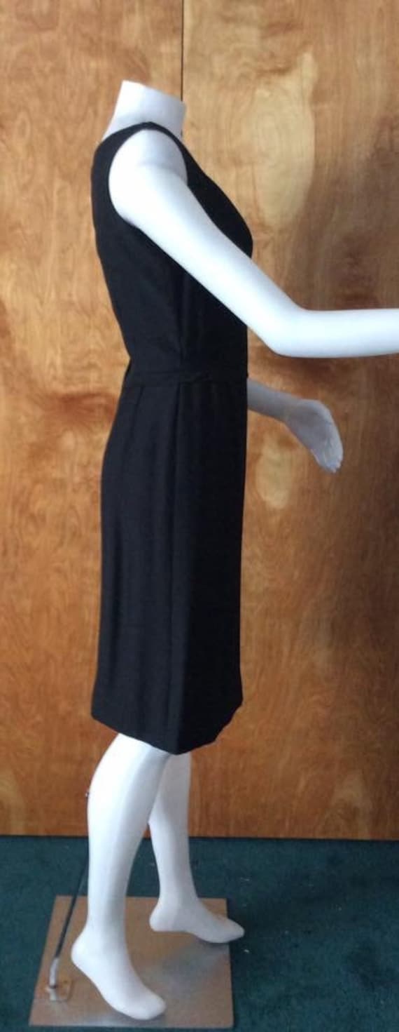 Vintage little black dress 1960’s size small slee… - image 7