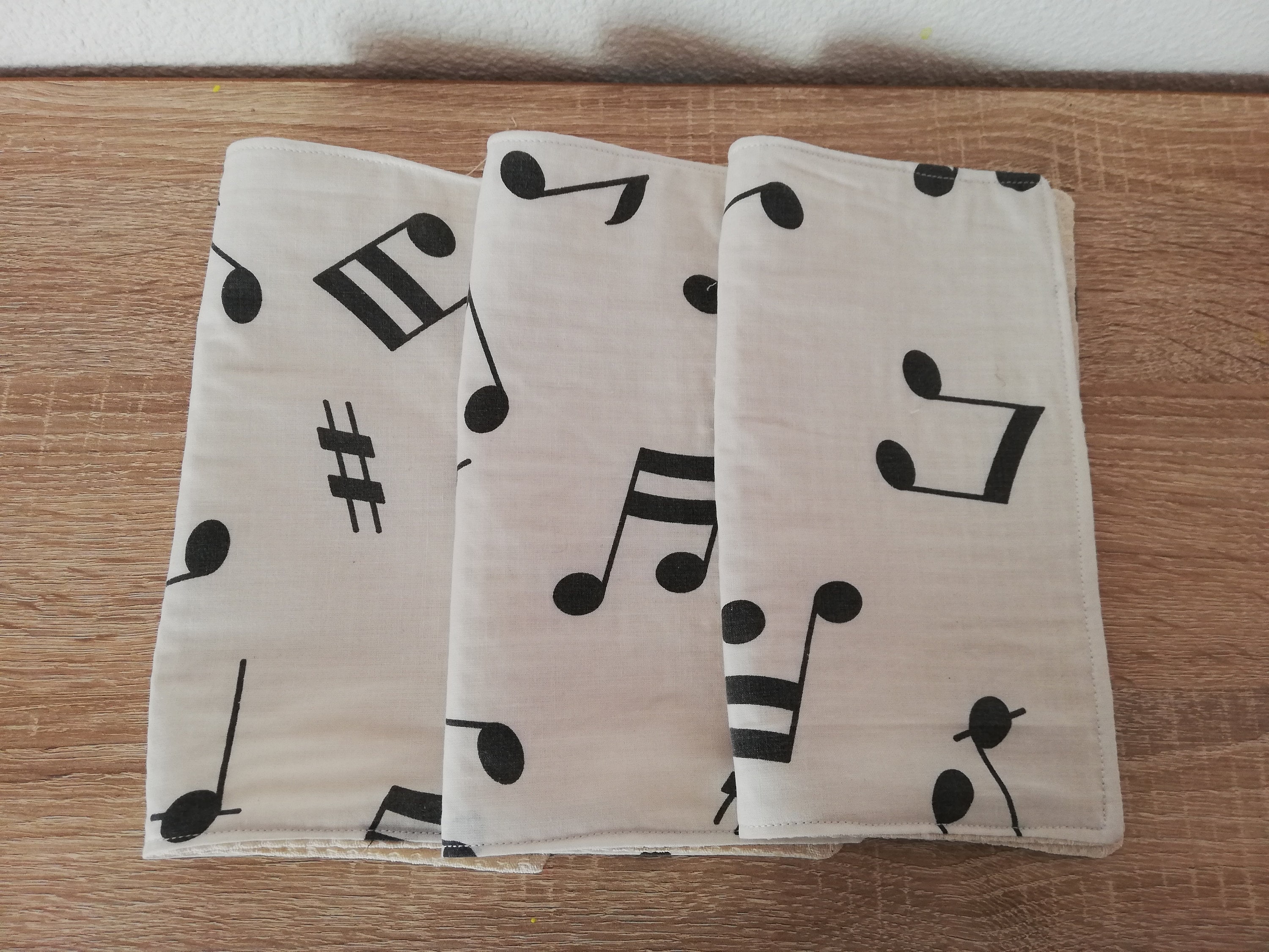 Lot de Trois Serviettes Table Lavables et Réutilisables