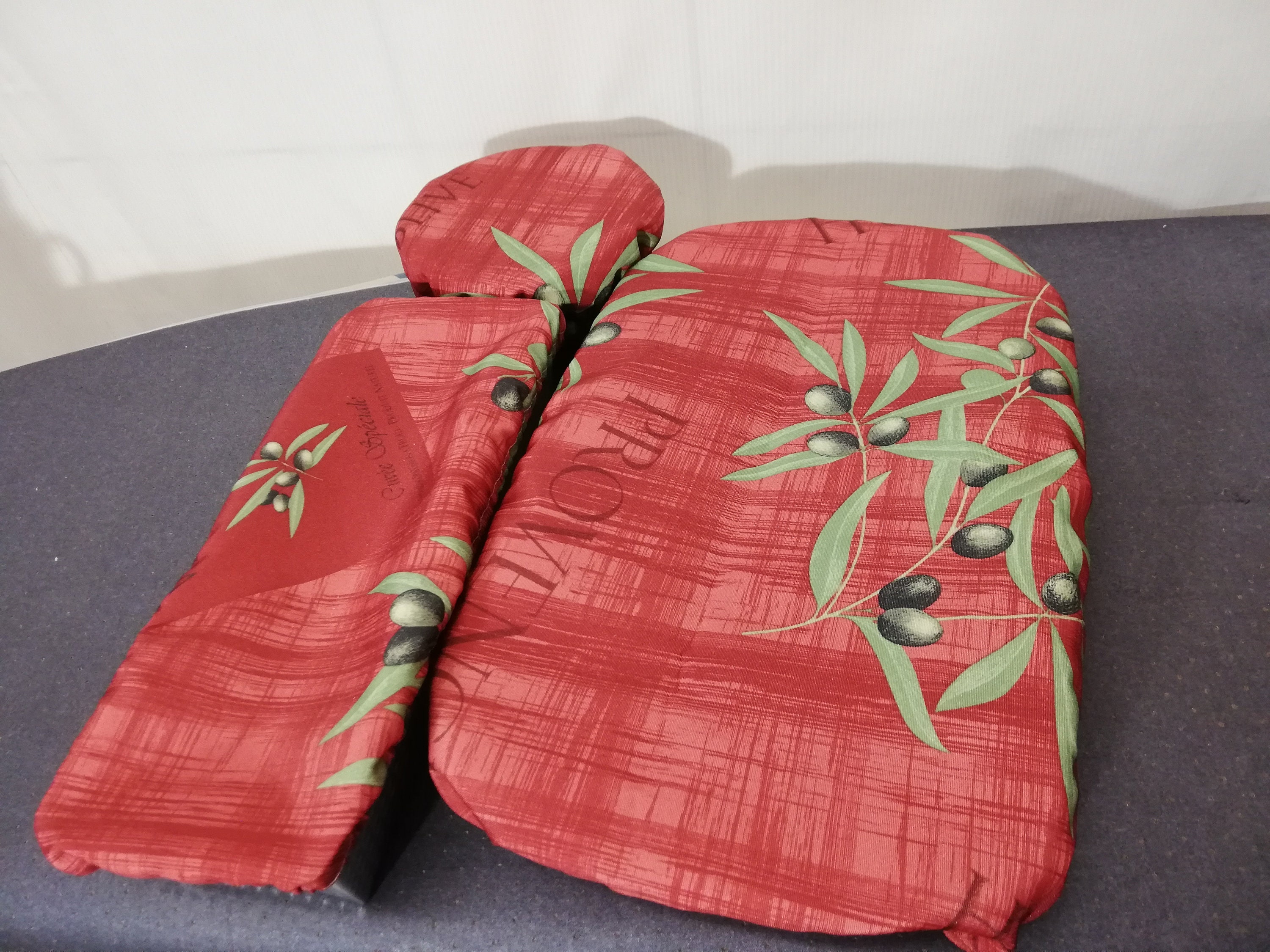 Charlotte Couvre Plat