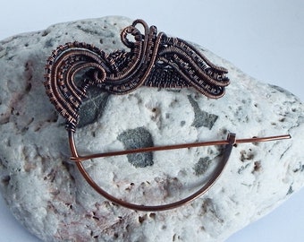 Copper Shawl Pin, Wire Wrapped Brooch, Celtic Brooch, Penannular Style, 7th Anniversary Gift for wife, Unique Birthday Gift