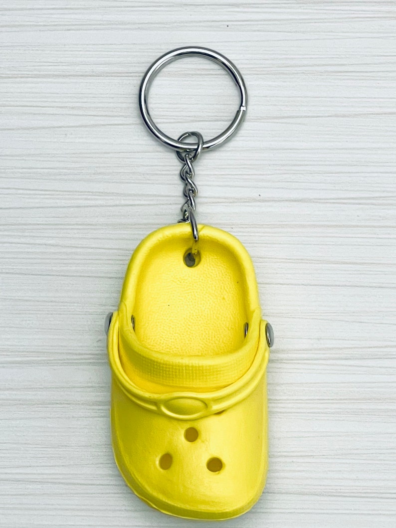 1 adorable mini shoe key chain clog rubber shoe 4 colors image 3