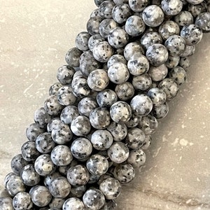Natural Sesame Jasper - Kiwi Jasper Frosted round beads - 8mm