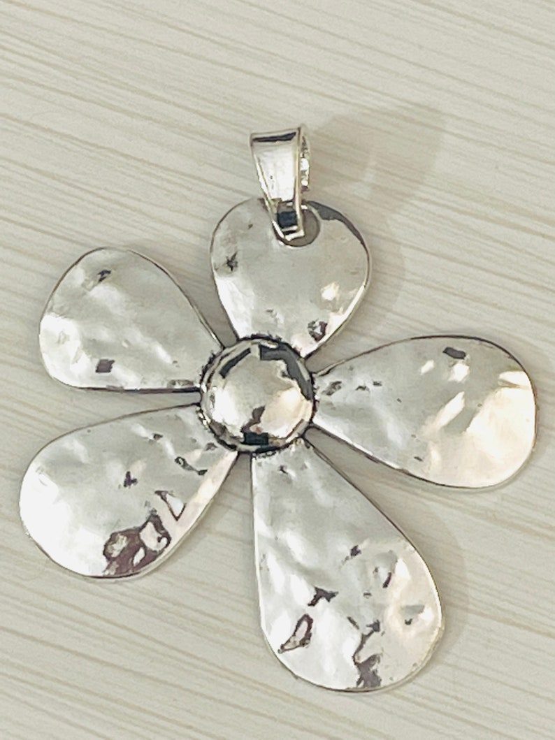 1 extra large silver flower pendant daisy antique style hammered design image 1