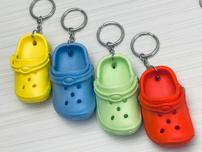 1 adorable mini shoe key chain clog rubber shoe 4 colors image 1