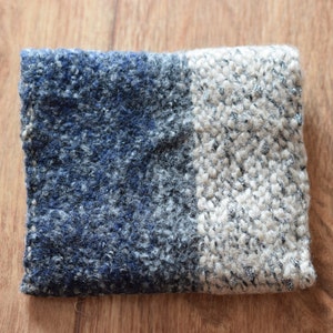 Felt bag knitted felted make-up bag CD packaging gift odds and ends image 2