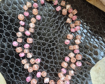 Delicate pink pearl necklace – Handmade vintage glass bead necklace – Minimalist necklace