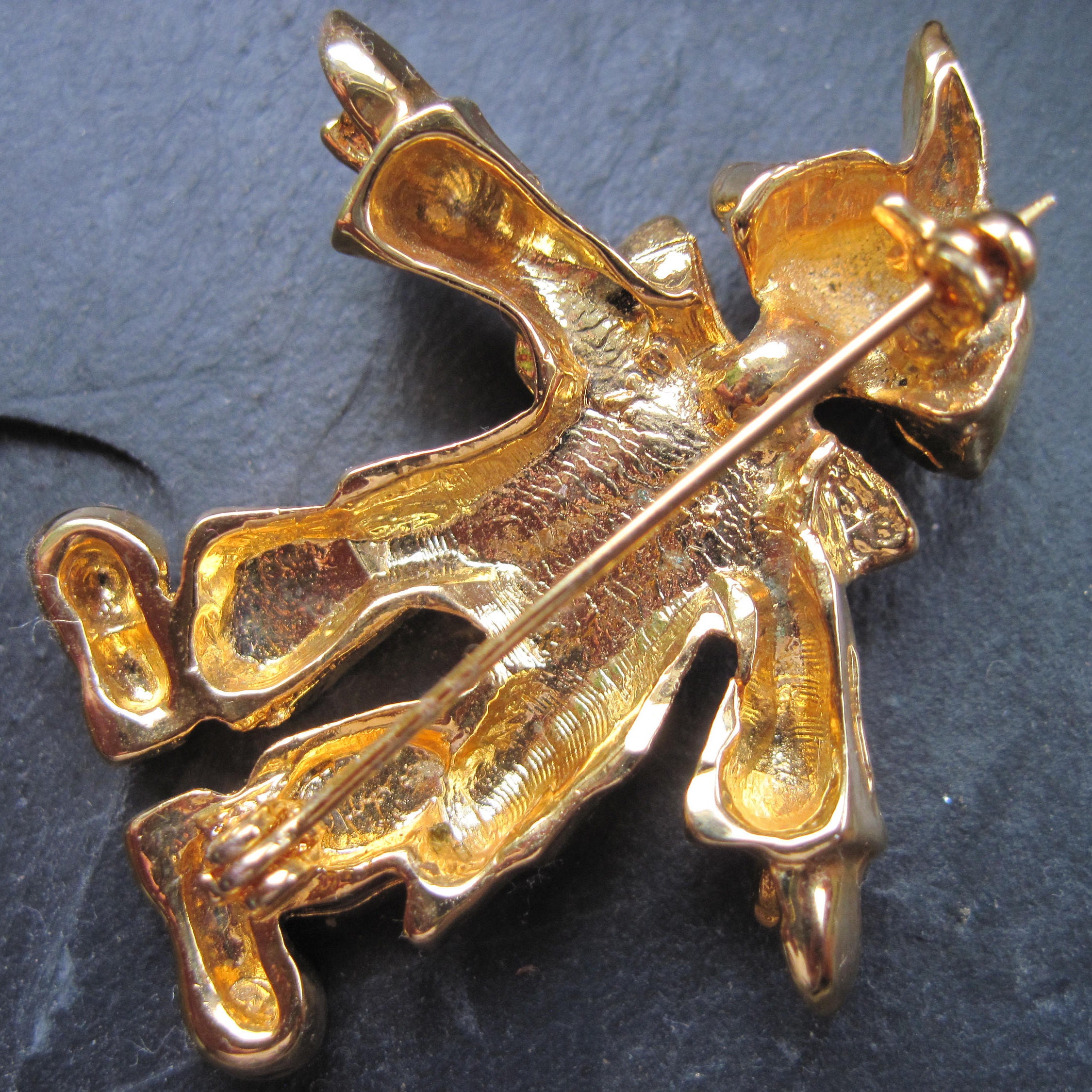 Broche Clown Doré émaillé Et Strass Signée A&S - Occasion Bon état