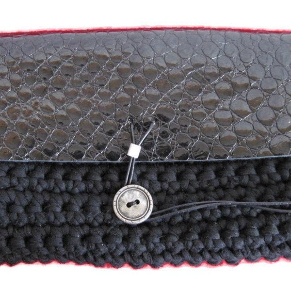 Häkeltasche Clutch schwarz