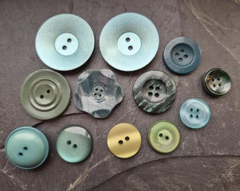 Vintage Green and Blue Buttons Assortment | 12x Retro Plastic Buttons Set with Shimmer & Pattern | Haberdashery Mix for Knitting