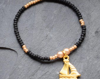 Beaded bracelet with pendant, elastic, Japanese Miyuki glass beads