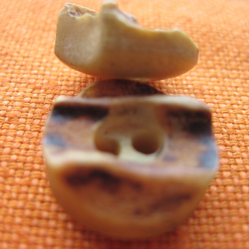 button for costume 616 mm horn button 6-8 mm thick jacket button knob for knitting