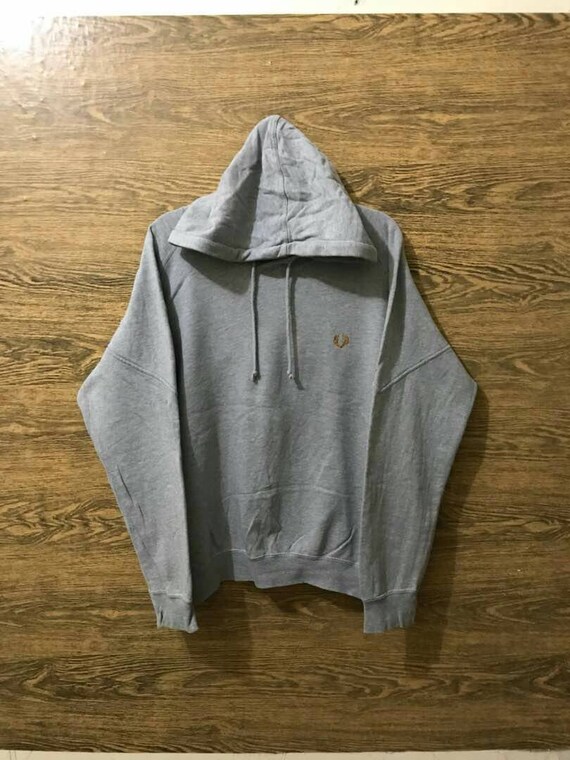 fred perry grey hoodie