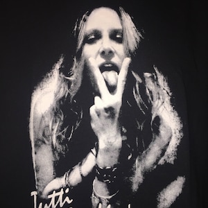Sheri Moon Zombie - Tutti Frutti T-shirt