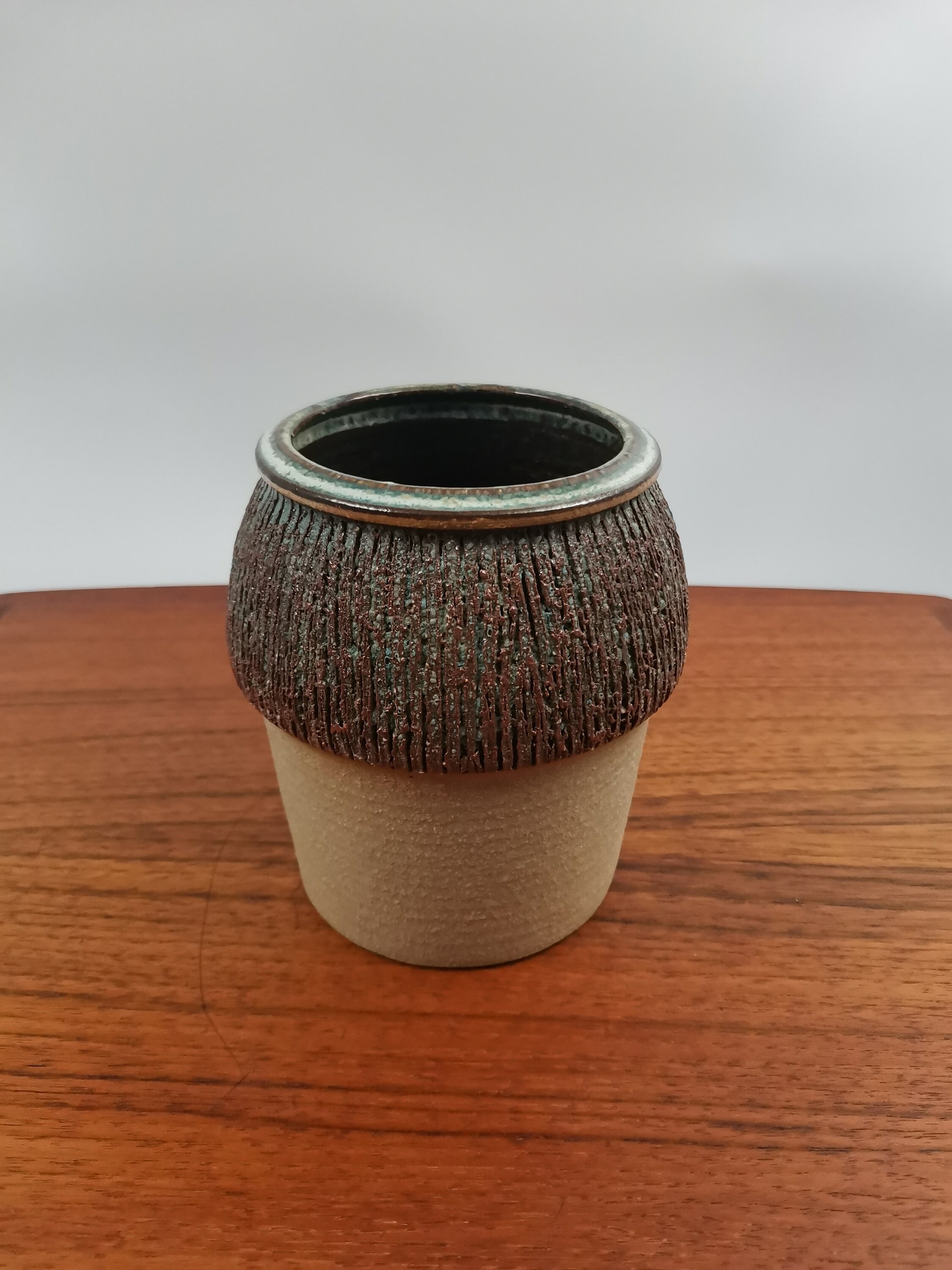 1970年代にデンマークのソーホルムでアイナー・ヨハンセンが制作した