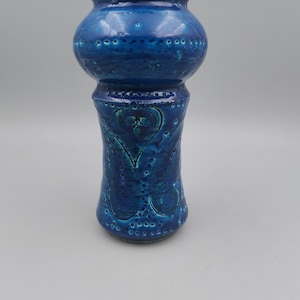 Jarrón pequeño de cerámica esmaltada en azul Rimini de Aldo Londi para Bistossi, años 60