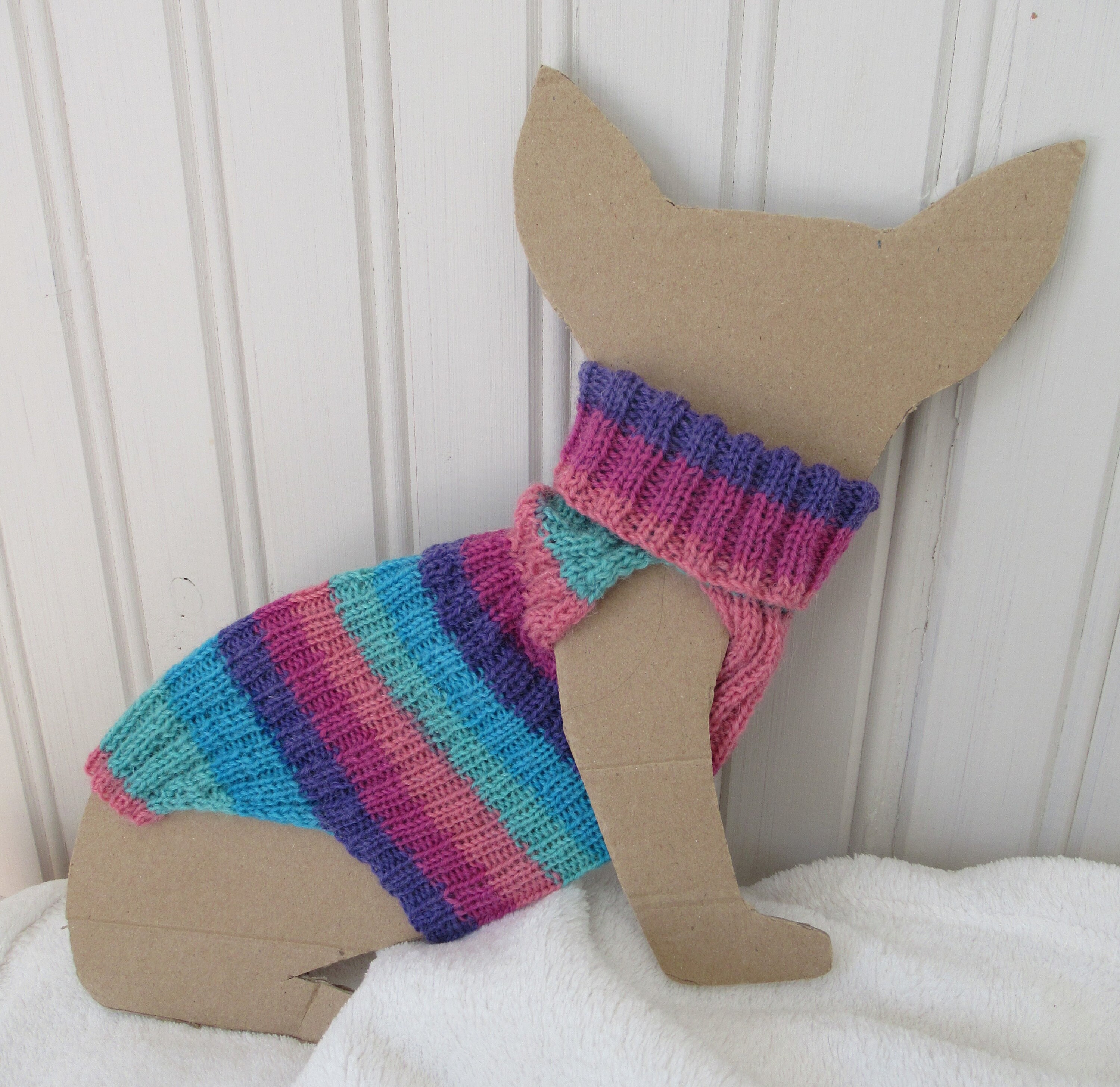 Pull Multicolore Pour Chihuahua ou Petit Furet.