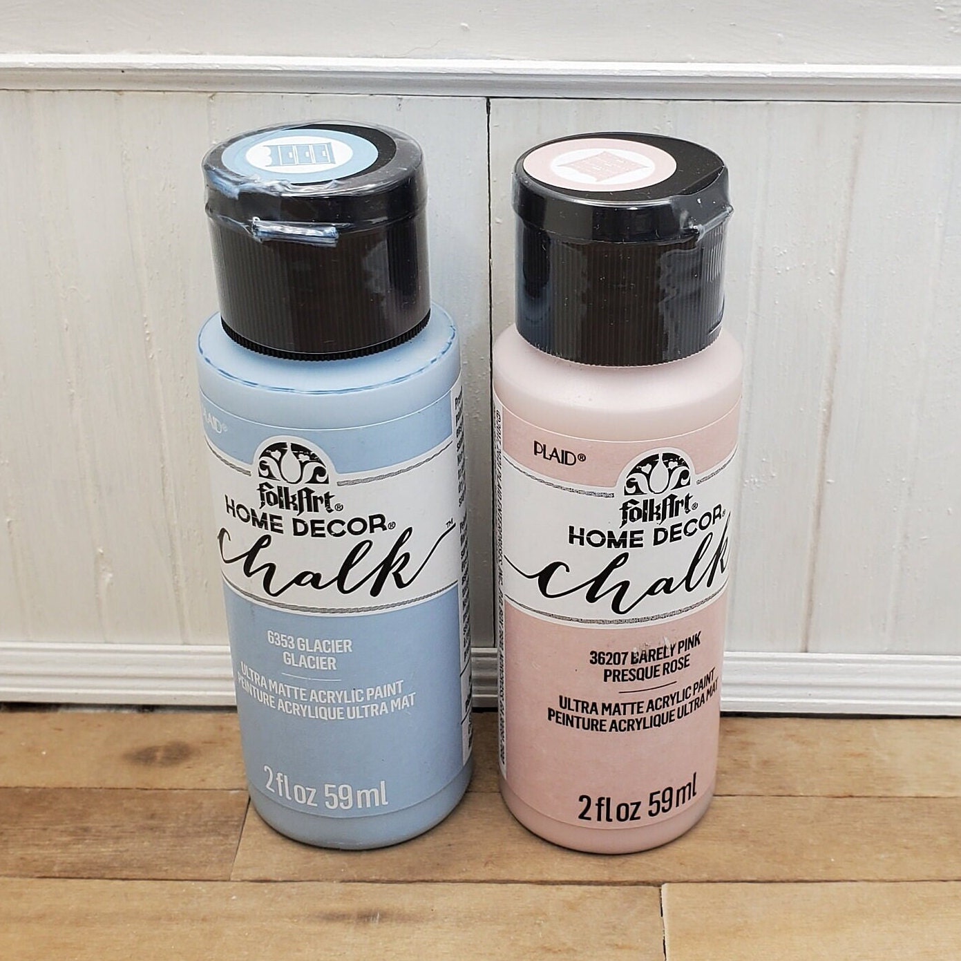 Folk Art Home Decor Chalk Paint, Chalk Paint in a 2 Ounce Try-it Bottle,  Great for Small Projects. Even a Beginner Can Get Great Results 