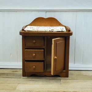 Dry sink changing table hot sale