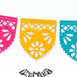Amorcito Corazón SVG / PNG / SILHOUETTE mini Papel Picado garland  cutting file for Fiesta Mexicana Noche Mexicana Cinco de Mayo Valentine&#39;s