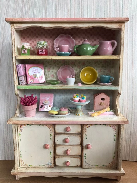 chic dollhouse